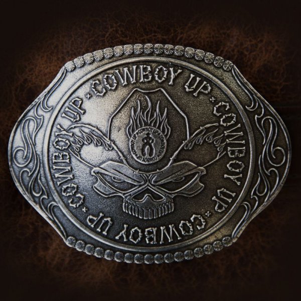 画像1: モンタナシルバースミス ラージサイズ ベルト バックル カウボーイアップ/Montana Silversmiths Belt Buckle Cowboy Up Skull