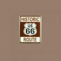 ルート66 ピンバッジ ヒストリック・ブラウン/Pin Route66