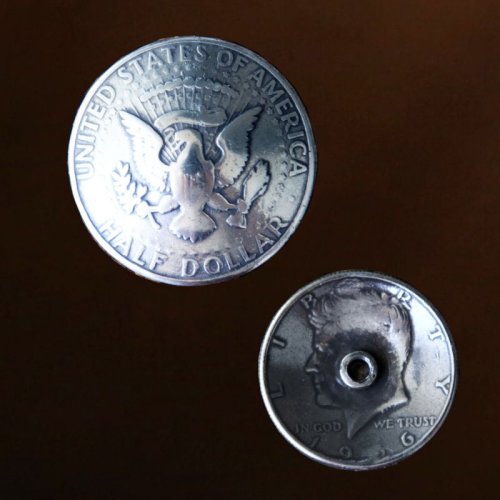 画像クリックで大きく確認できます　Click↓1: 50￠ケネディ リバース コンチョ（レプリカ）/50Cent KENNEDY Reverse Concho・31mm