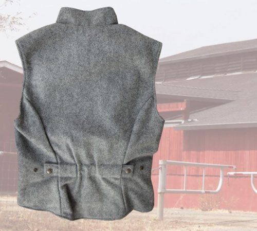 画像クリックで大きく確認できます　Click↓2: シェーファー ウール ベスト（グレー・レディース）/Schaefer Wool Vest (Women's)