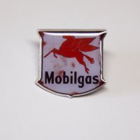ピンバッジ モービルガス/Pin