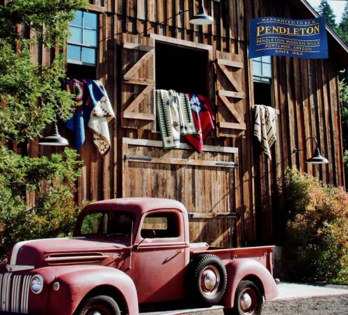 画像クリックで大きく確認できます　Click↓2: ペンドルトン キルト スースター/Pendleton Quilt Show Sioux Star