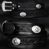 スターコンチョ&フラワー レザーベルト（ブラック）34/Western Floral Embossed Leather Belt(Black)