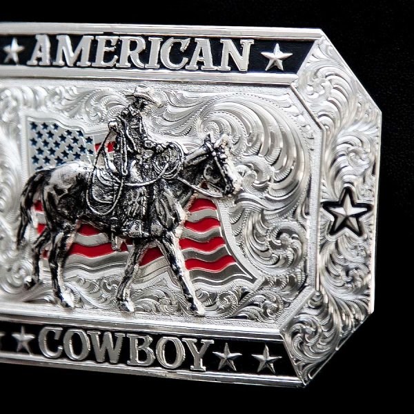 画像2: モンタナシルバースミス アメリカン カウボーイ フラッグ・ホースライディング ベルト バックル/Montana Silversmiths American Cowboy Flag Belt Buckle