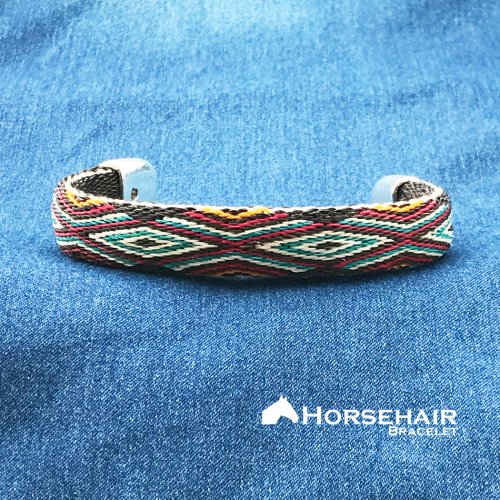 画像クリックで大きく確認できます　Click↓1: ホースヘアー 馬毛 ブレスレット/Horse Hair Bracelet