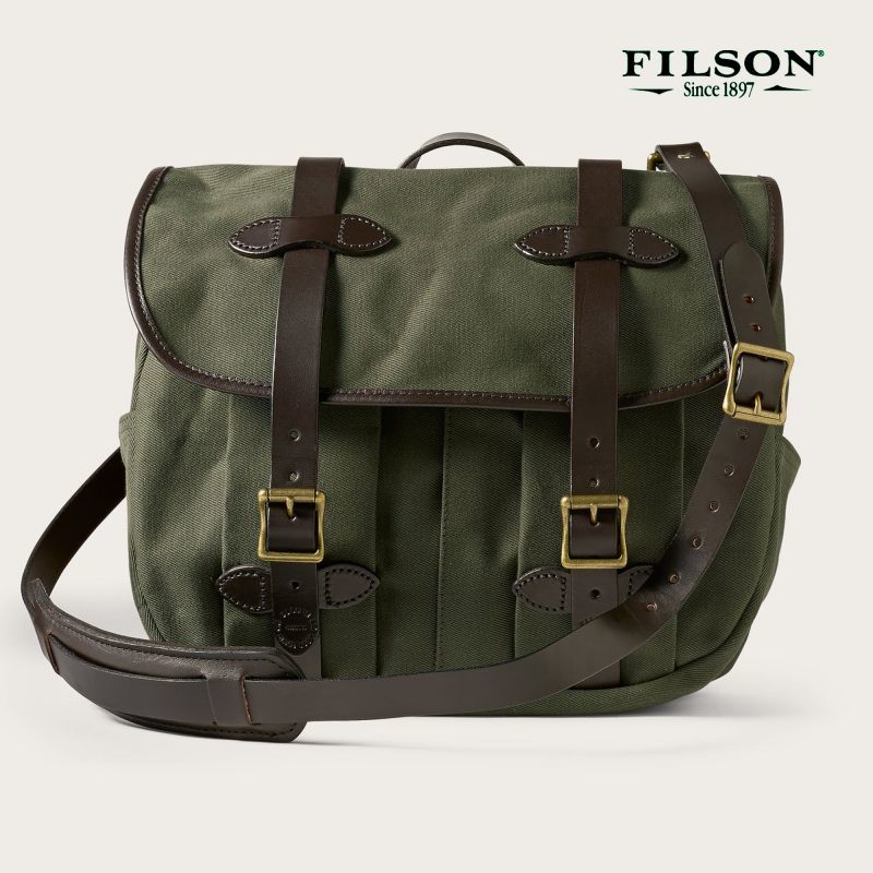 フィルソン ミディアム フィールド バッグ・ラージ ショルダー バッグ（オッターグリーン）/Filson Medium Field Bag(Otter  Green)