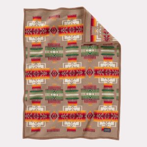 画像: ペンドルトン チーフジョセフ ムチャチョ ブランケット（タン）/Pendleton Chief Joseph Muchacho Blanket(Tan)