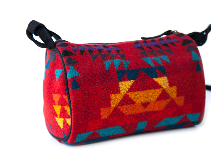 画像: ペンドルトン トラベル キット バッグ・ドップ バッグ（レッド・イエロー・ターコイズ・パープル・ブラック）/Pendleton Travel Kit Dopp Bag With Strap
