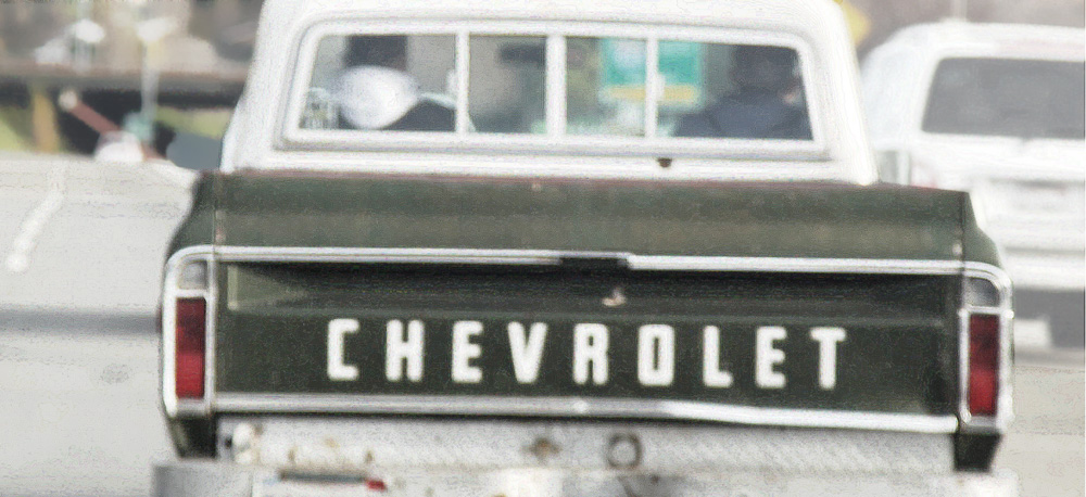 画像: ゼネラルモーターズ シボレー メタルサイン（ブルー）/GM General Motors Company Chevrolet Metal Sign WE USE Genuine CHEVROLET PARTS