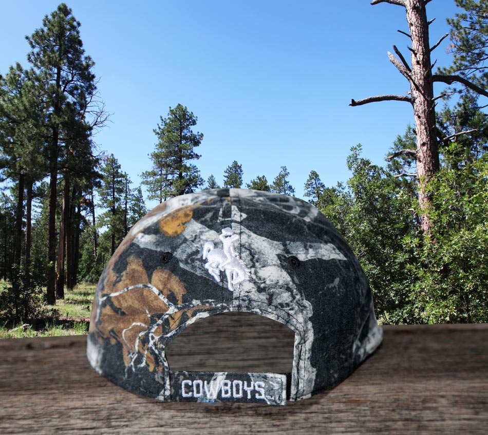 画像: UW カウボーイズ アウトドア カモ キャップ/University of Wyoming Cowboys Camo Cap